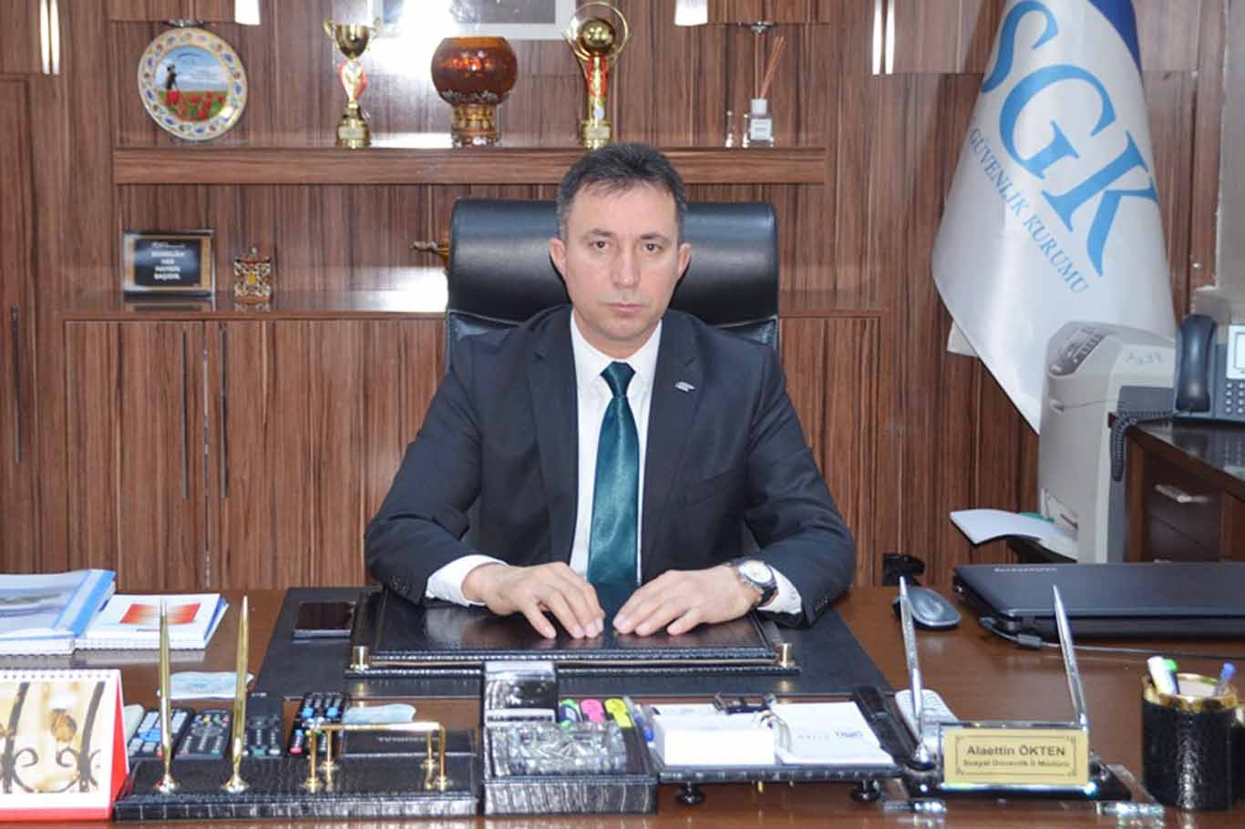 SGK’dan prim borcu olanlara uyarı SGK’dan prim borcu olanlara uyarı